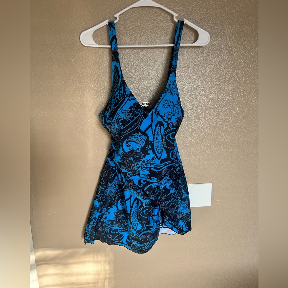 Swim dress size large!